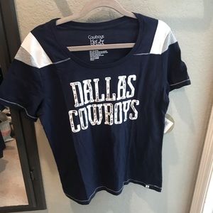 Dallas Cowboys women’s t-shirt size large